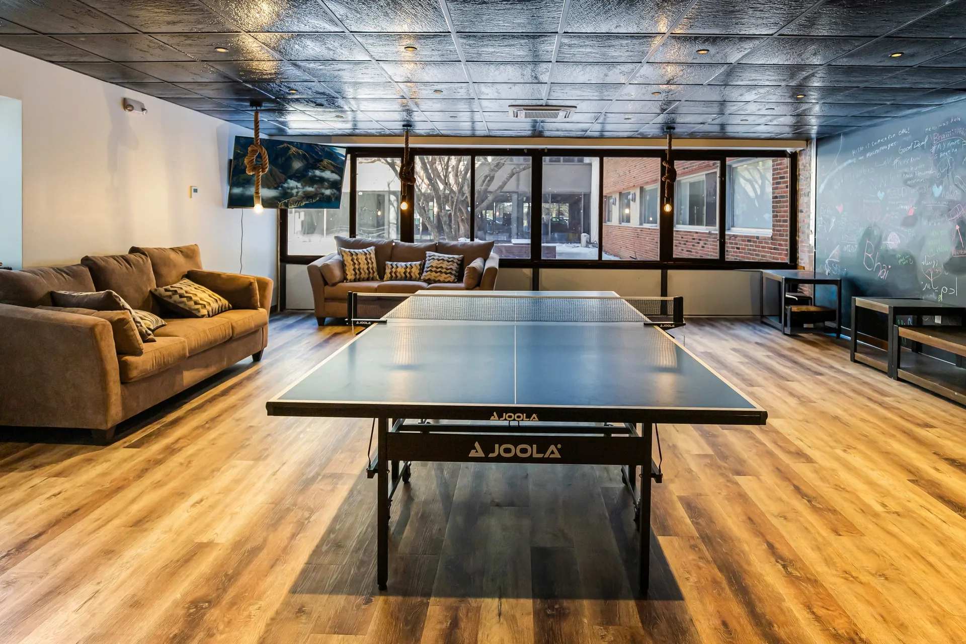 First floor lounge with pool table and chairs